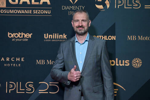 Ligowe gwiazdy na ściance na gali 25-lecia PLS!