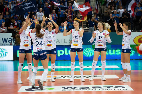 Siatkarkie Halloween w Sport Arenie ze szczytnym celem. PGE Budowlani zapraszają do rejestracji potencjalnych dawców szpiku