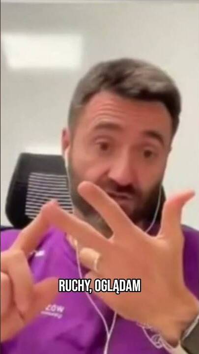 Trener Cesar Hernandez to naprawdę zapracowany człowiek! 💼🏐