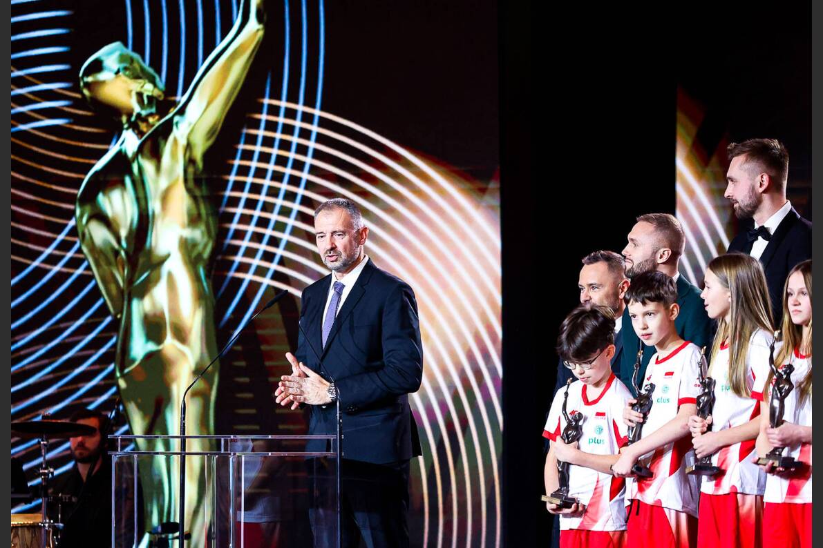 Rok rekordów popularności i oglądalności, rok udanych debiutów i wielkich igrzysk siatkarskich. Przeżyjmy jeszcze raz te dwanaście miesięcy z siatkówką [ZDJĘCIA] 