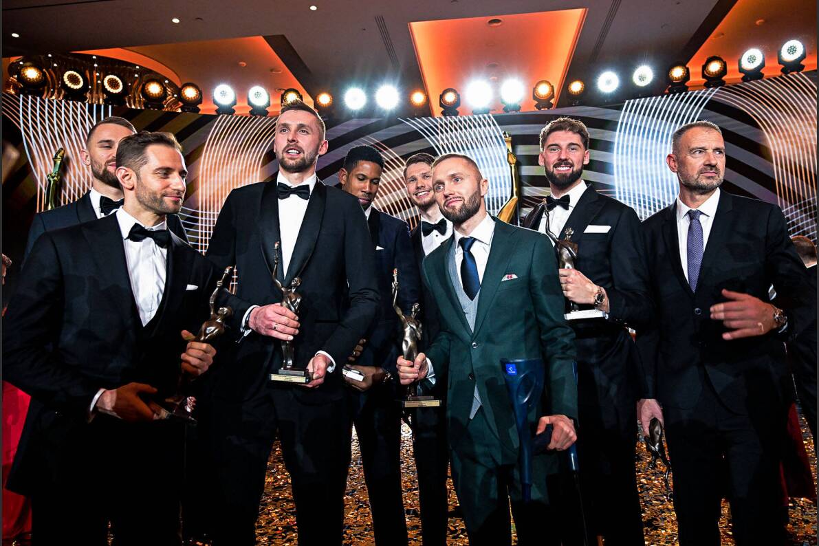 Rok rekordów popularności i oglądalności, rok udanych debiutów i wielkich igrzysk siatkarskich. Przeżyjmy jeszcze raz te dwanaście miesięcy z siatkówką [ZDJĘCIA] 