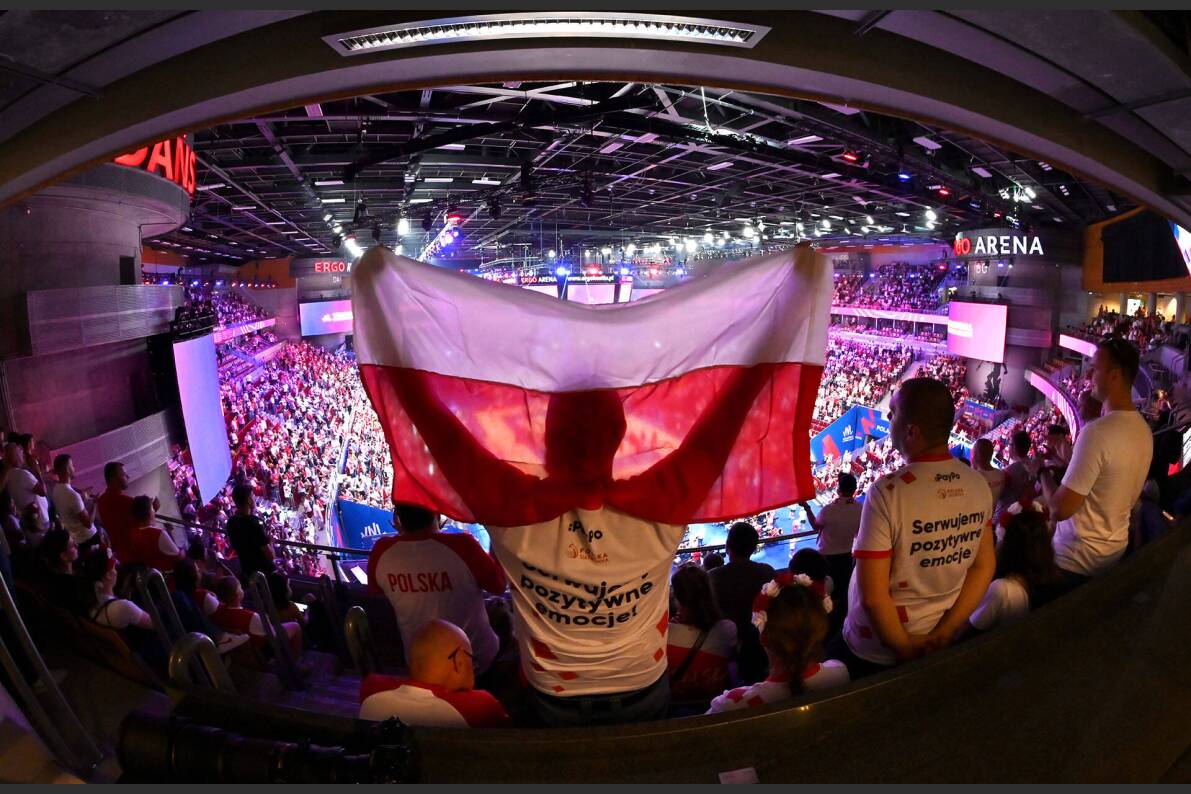 Rok rekordów popularności i oglądalności, rok udanych debiutów i wielkich igrzysk siatkarskich. Przeżyjmy jeszcze raz te dwanaście miesięcy z siatkówką [ZDJĘCIA] 