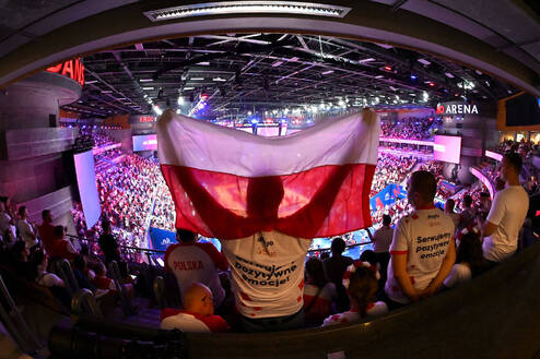 Rok rekordów popularności i oglądalności, rok udanych debiutów i wielkich igrzysk siatkarskich. Przeżyjmy jeszcze raz te dwanaście miesięcy z siatkówką [ZDJĘCIA]