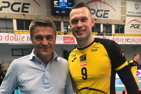 Siatkarska pasja Krzysztofa Hołowczyca. Kiedyś treningi w AZS Olsztyn, dziś porównywanie pięknych aut z siatkarzami